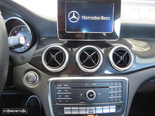 Mercedes-Benz CLA 180 d Shooting Brake Urban Aut. - 19