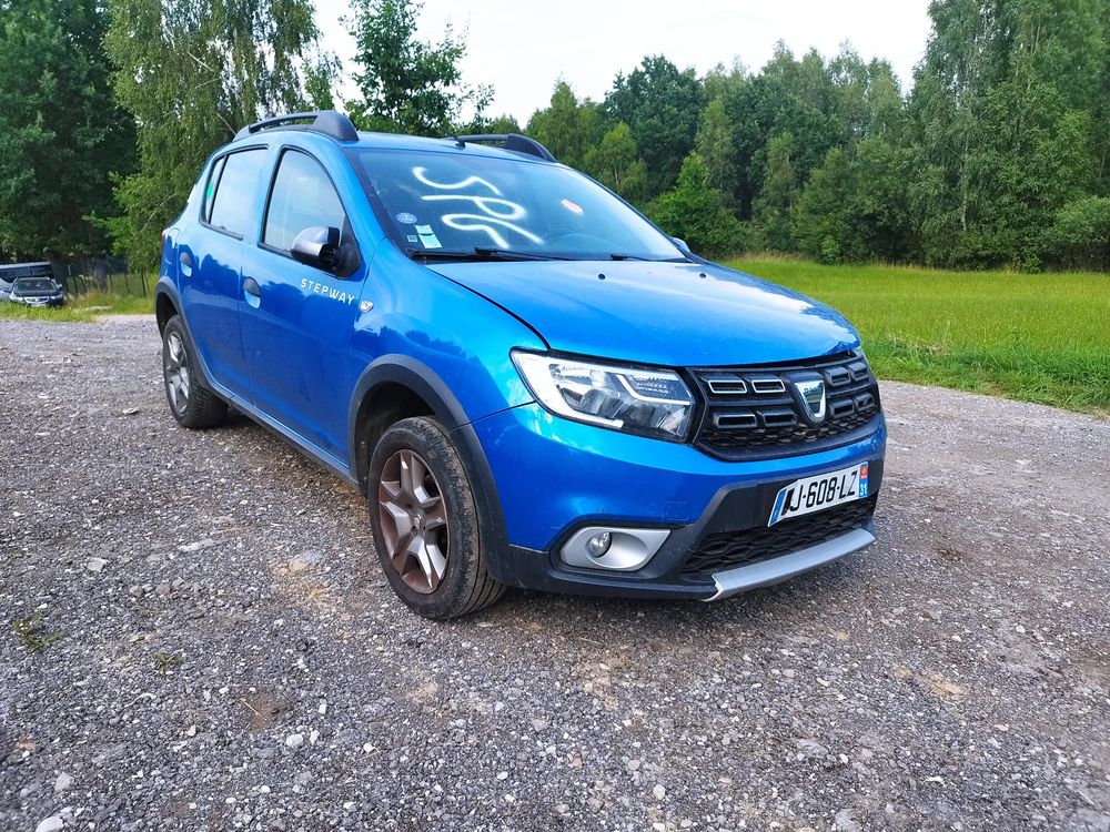 Dacia Sandero II (2012-2020) TCe 90 (S&S) Celebration 2017