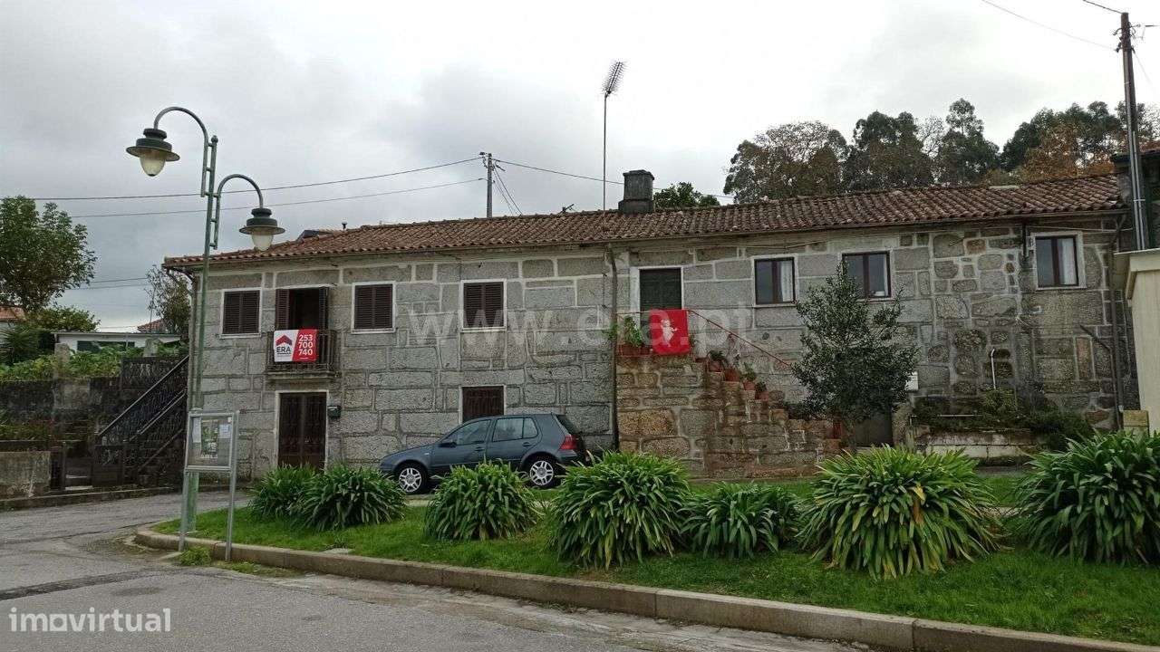 Moradia bi-familiar em Quinchães - Grande imagem: 4/20