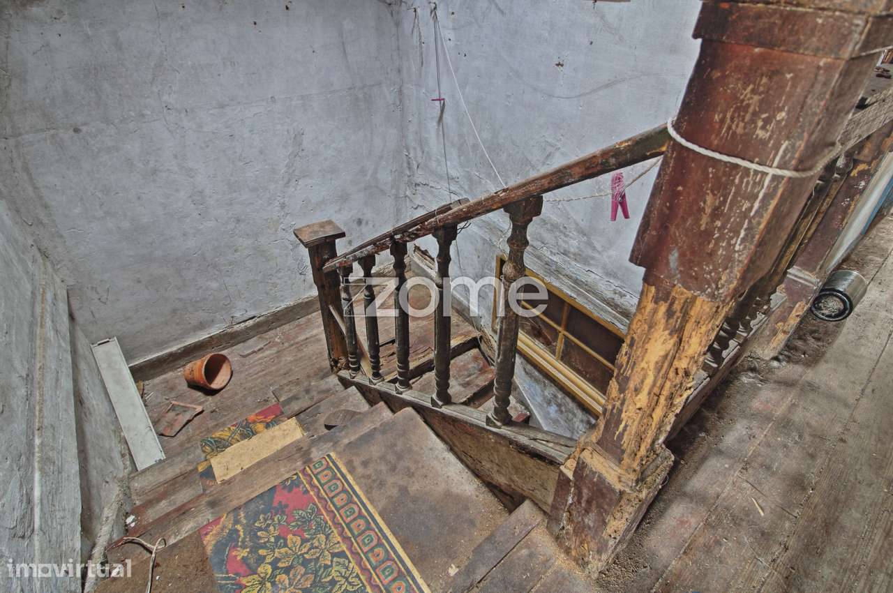 Prédio na rua da Boavista-Braga - Grande imagem: 4/17