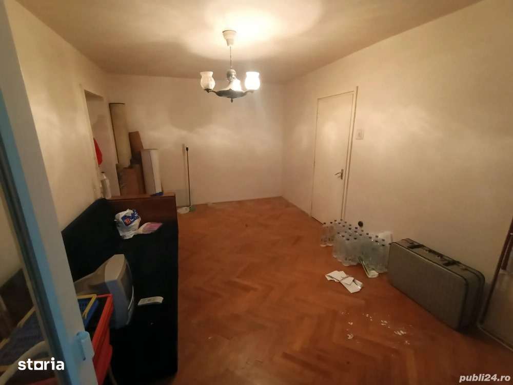 Apartament 3 camere - Zona Centrala - Medicina - Imagine principală: 4/9