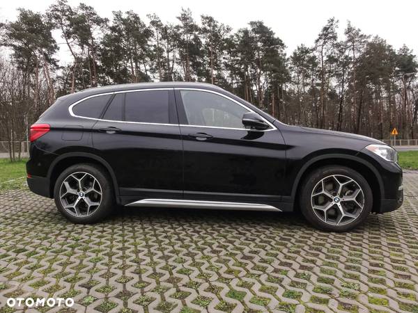 BMW X1 xDrive25i Advantage - 7