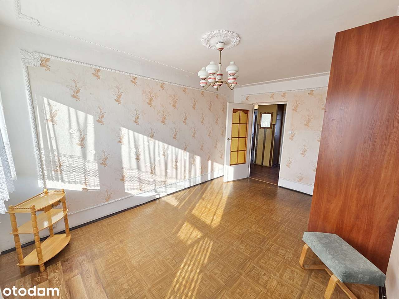 Słoneczne i z widokiem na panoramę miasta-0