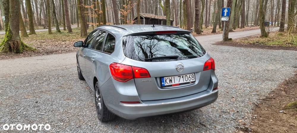 Opel Astra IV 1.4 T Active - 4