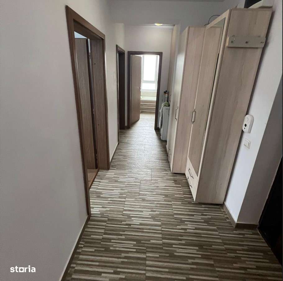 Ap 3 cam decomandat, etaj intermediar, loc parcare, capat Pacurari-3