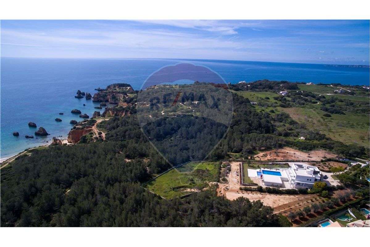 Moradia T5 para venda - Grande imagem: 2/57