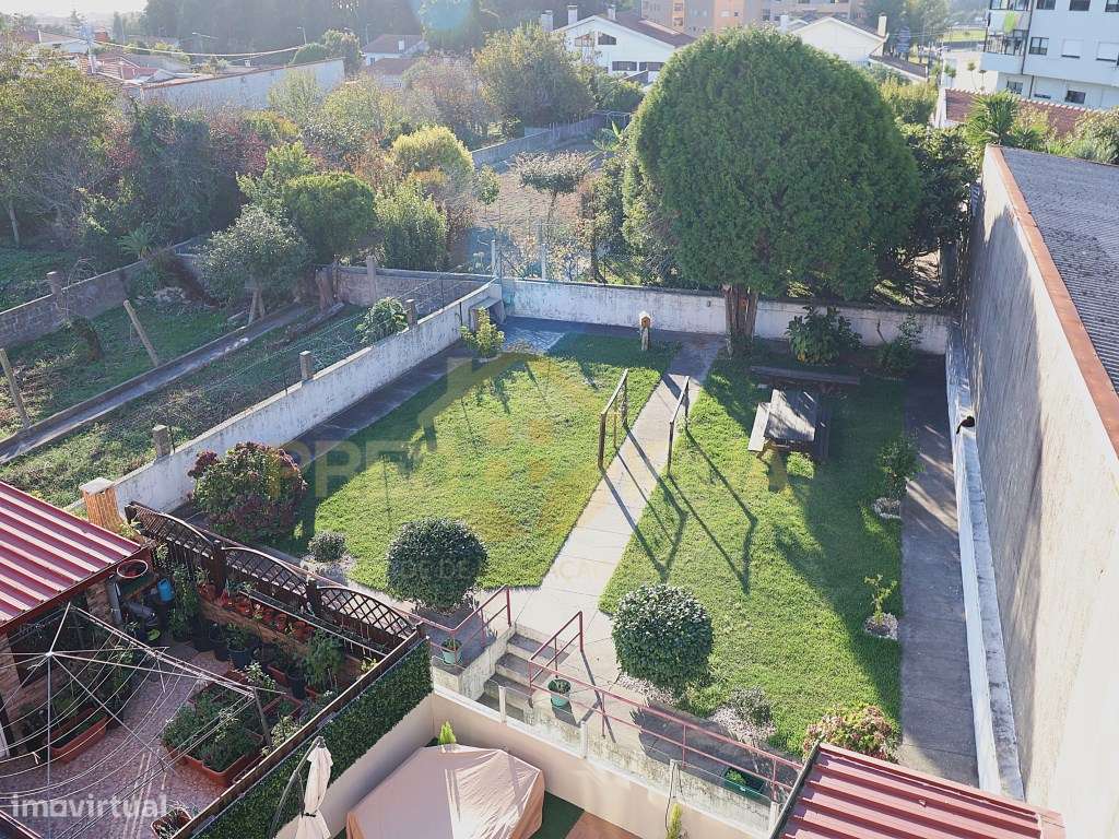 Apartamento T2 S. Félix da Marinha em condominio fechado-17