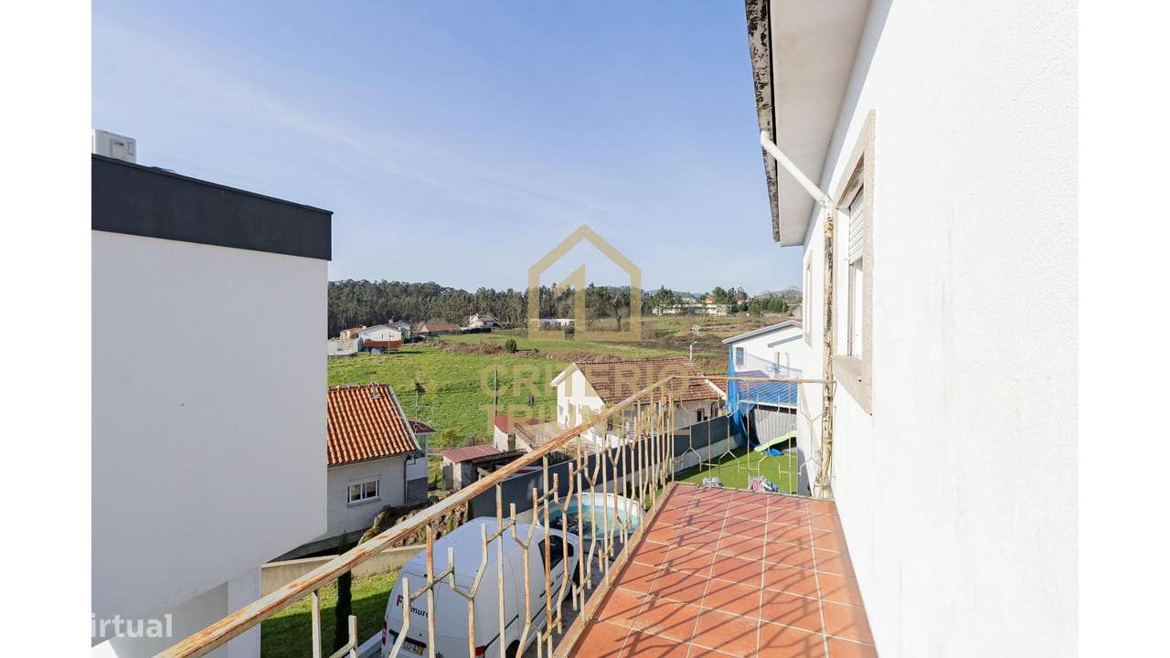 Moradia Isolada T4 em Nespereira-19