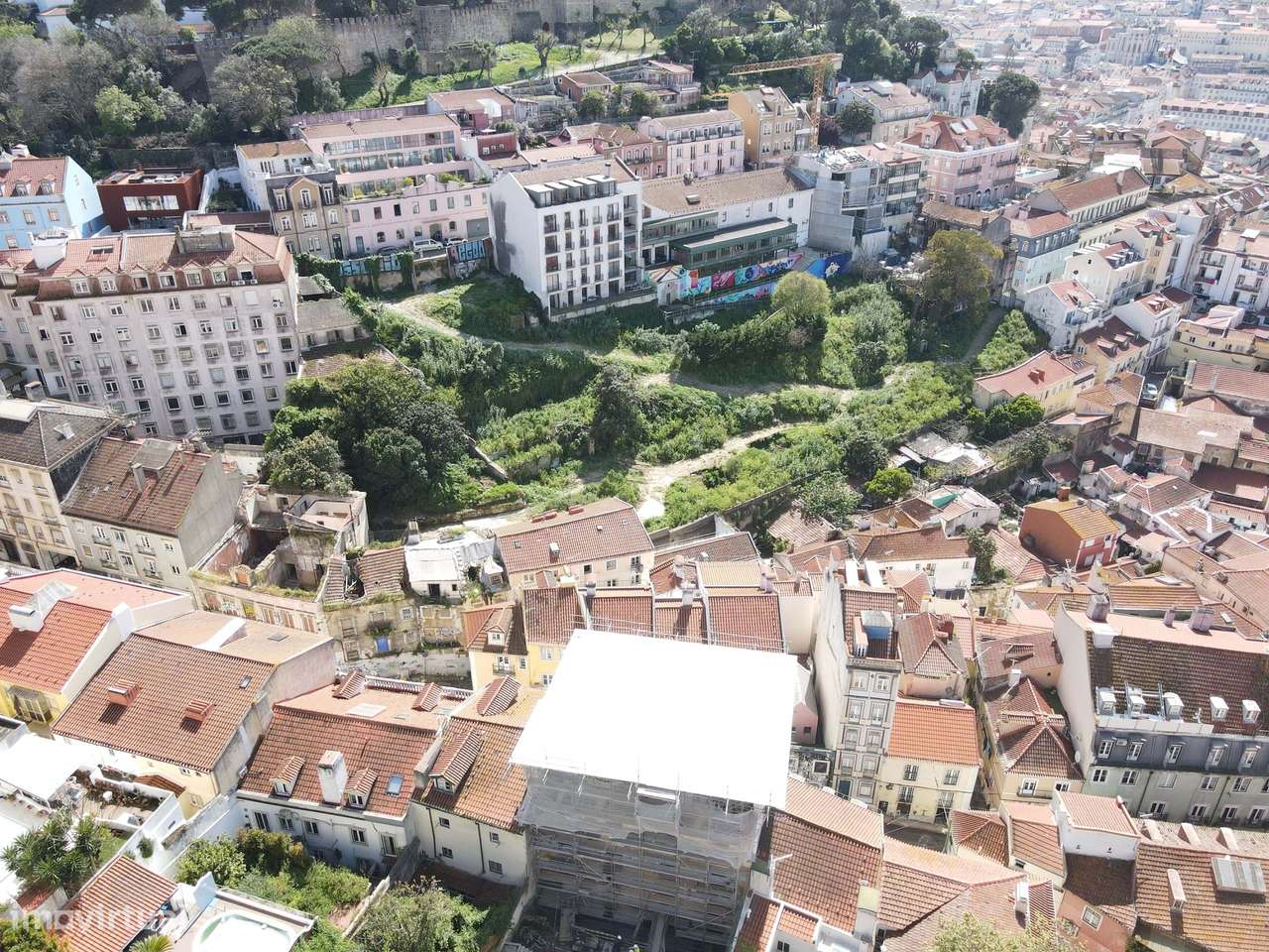 Apartamento T2 à venda na Graça – Lisboa | Terraço, Piscina - Grande imagem: 5/30