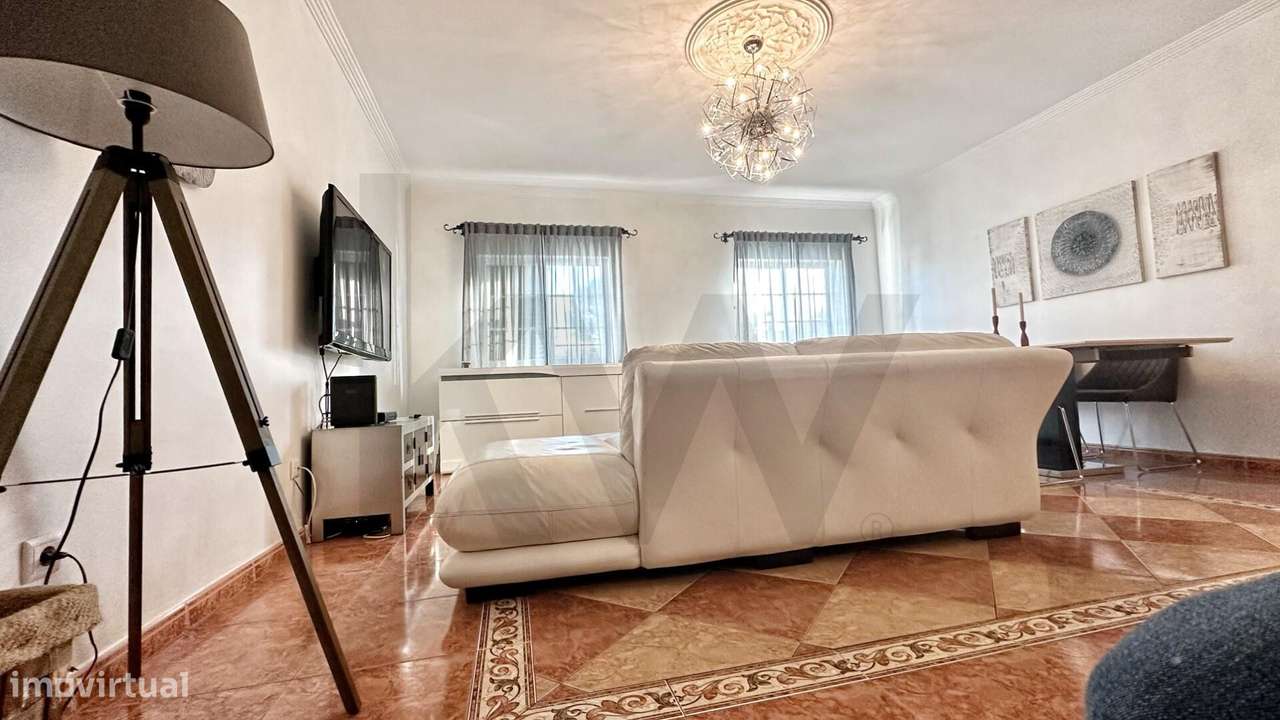 Moradia Geminada T4 – Quinta do Conde (Boa Água) - Grande imagem: 5/51