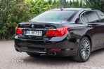 BMW Seria 7 740Li - 30