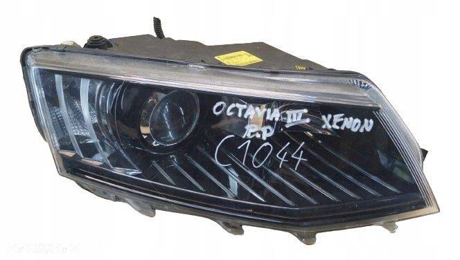 LAMPA PRAWY PRZÓD SKODA OCTAVIA III BI-XENON SKRĘTNY 5E2941016B - 1