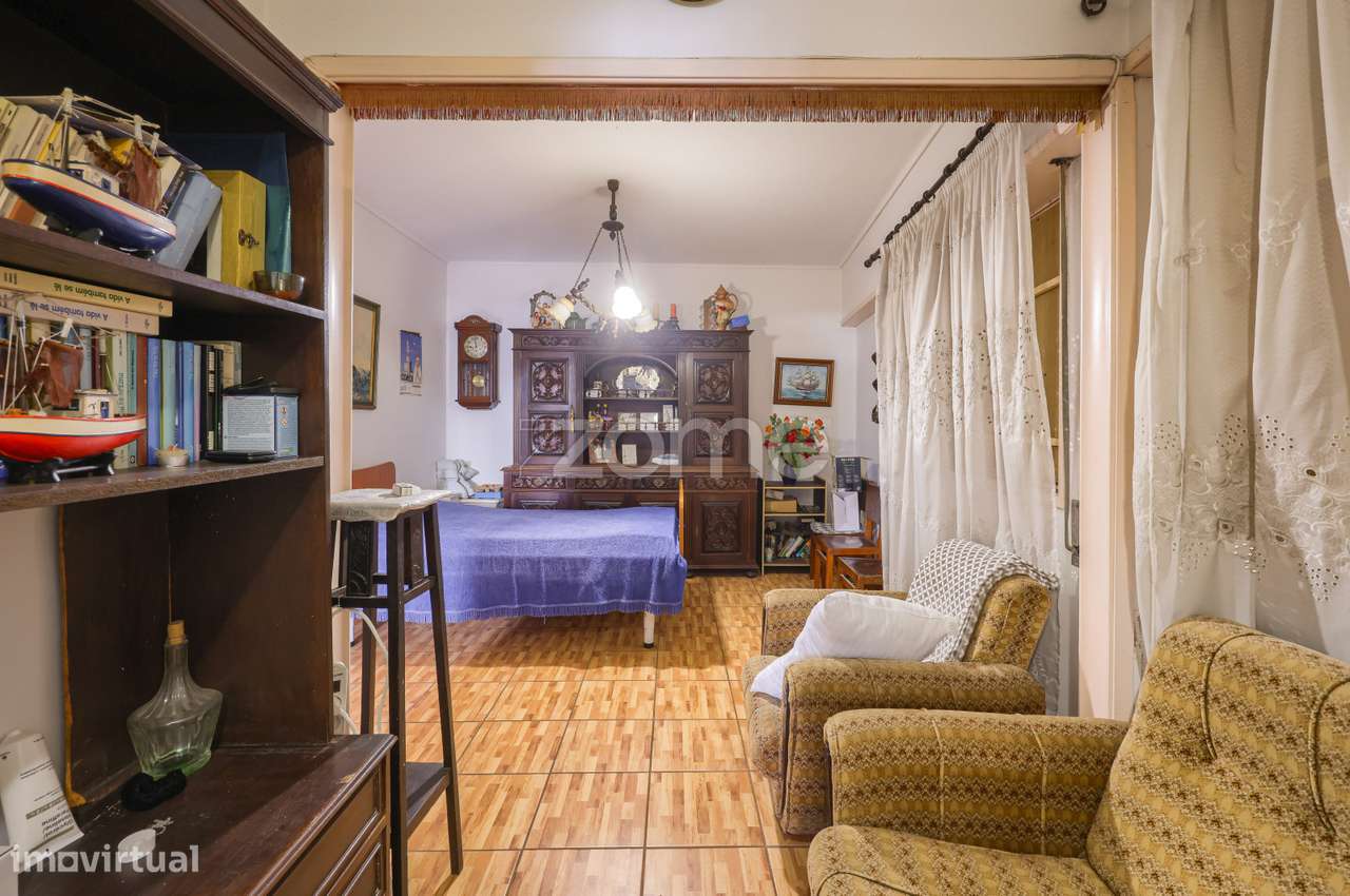 Moradia T3 com quintal, lugar de garagem e poço_Zona da Beira Mar - Grande imagem: 4/37