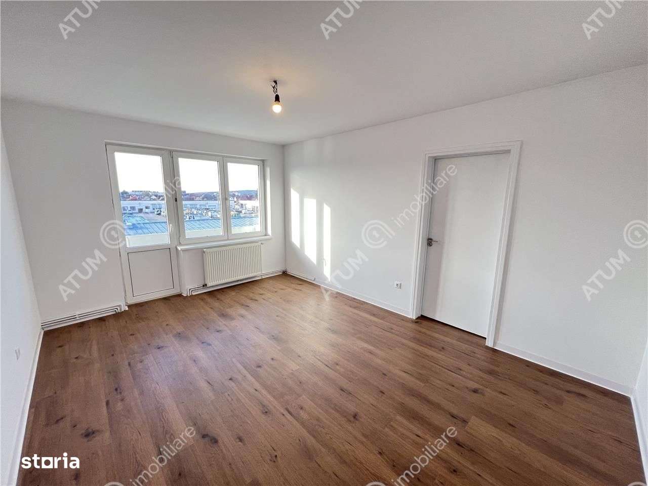 Apartament cu 2 camere balcon amplasat la etajul 2 din 4 zona Terezian-0