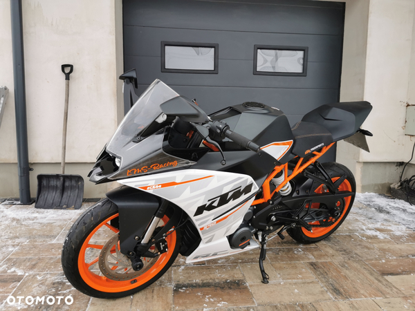 KTM RC 390 - 24