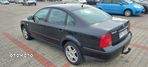 Volkswagen Passat 1.9 TDI - 3