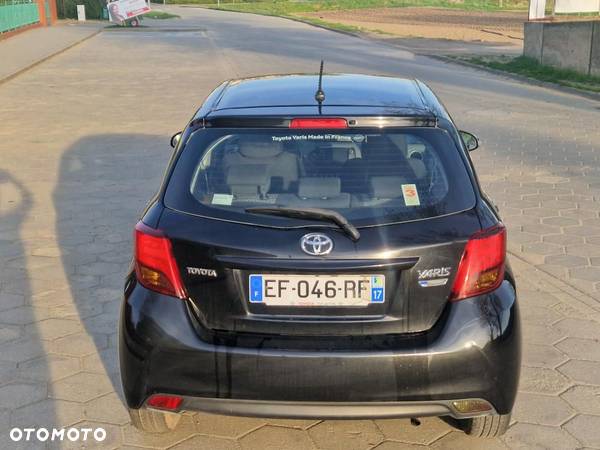 Toyota Yaris 1.0 Active EU6 - 14