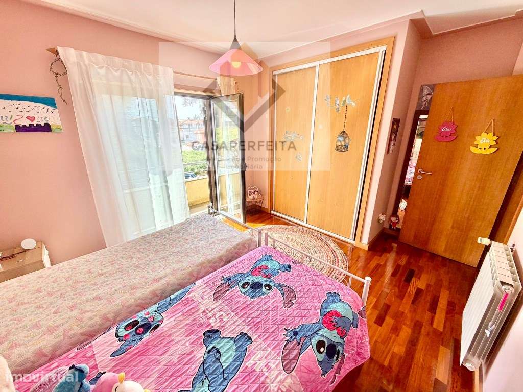 Luminosa Moradia T3+1 de 4 Frentes com Jardim, Escritório e Anexo -...-18