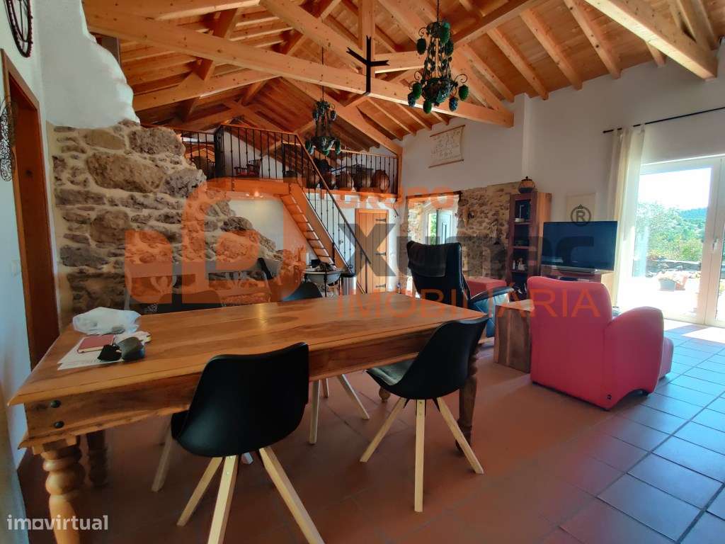 Magnífica propriedade tipo quintinha!!-47