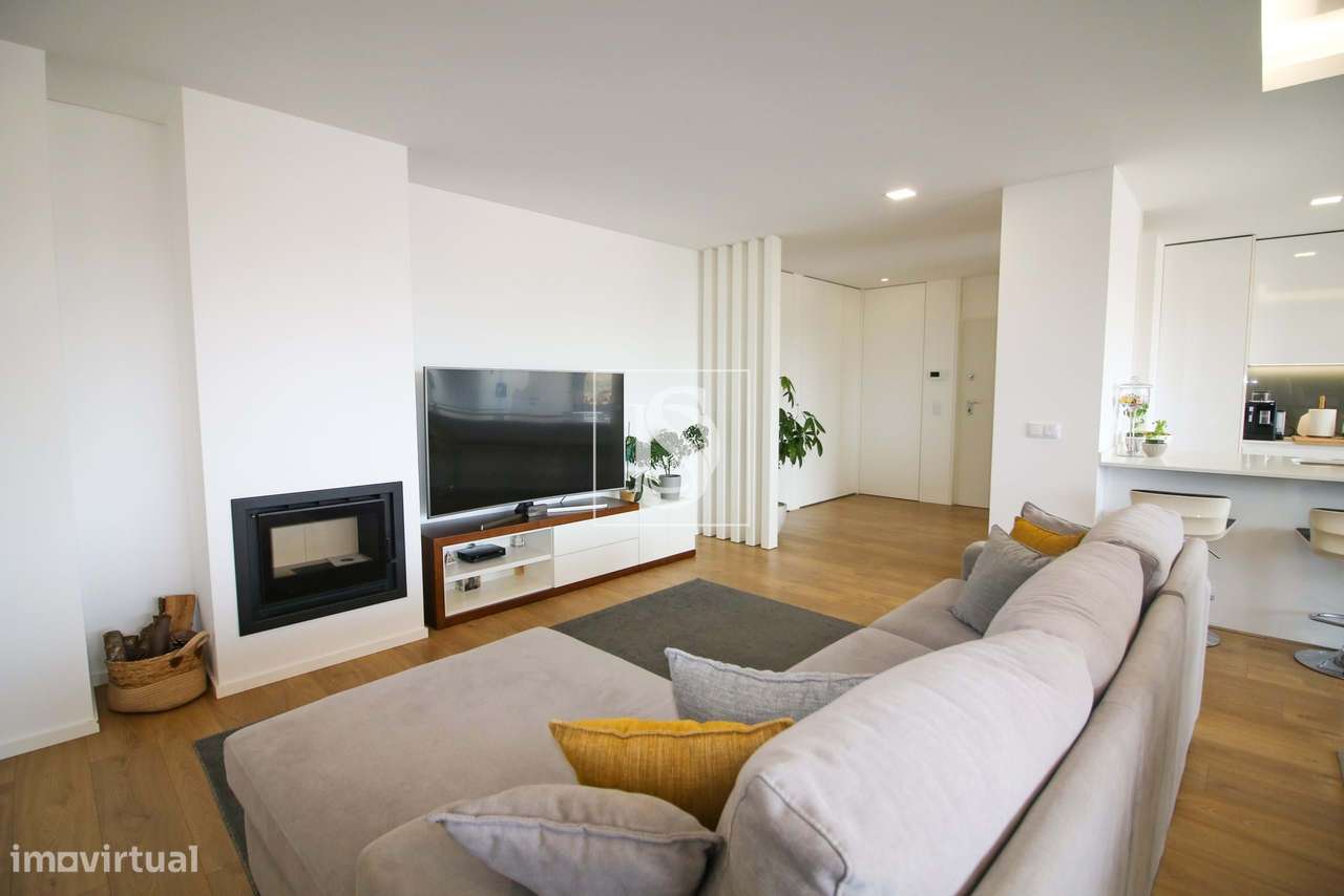 Apartamento T3 Varanda  de 20m², equipada com churrasqueira em Ferreir - Grande imagem: 4/38