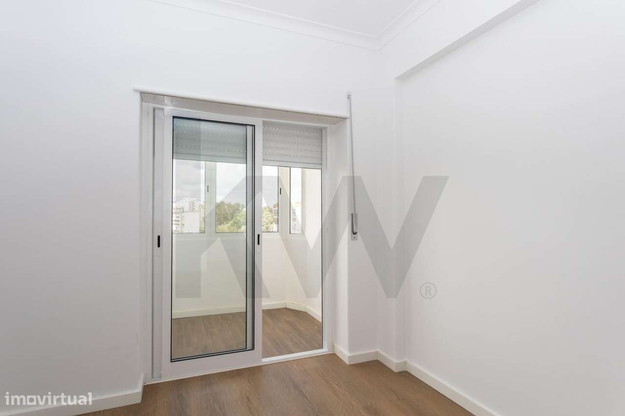 Apartamento T3, Amora, Seixal-22