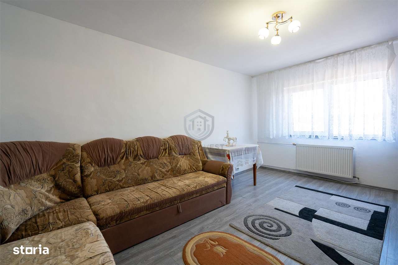APARTAMENT CU 3 CAMERE, DECOMANDAT, ZONA ROGERIUS - Imagine principală: 2/11