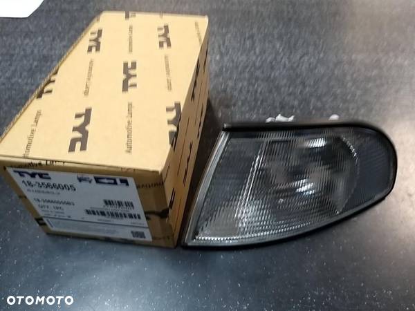 Lampa kierunkowskazu migacz przód Lewy przezroczysty, PY21W AUDI A4 B5 Kombi/Sedan 11.94-2000 - 1