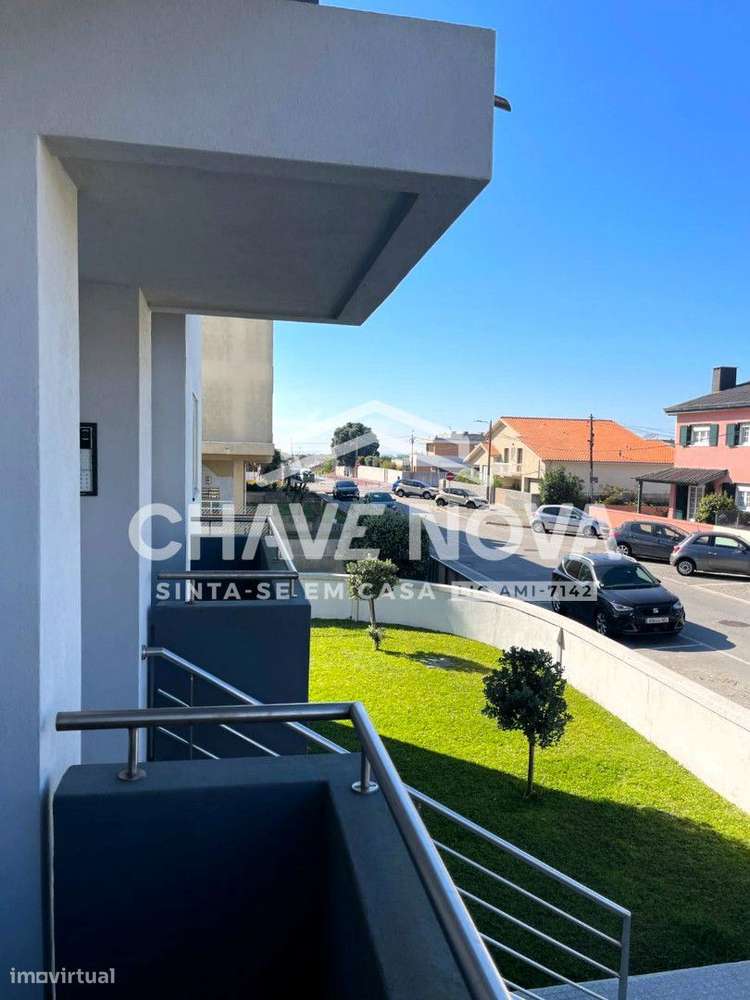 Apartamento T2+1 com Vista de Mar e Garagem Fechada – AR/04849/CO - Grande imagem: 2/25