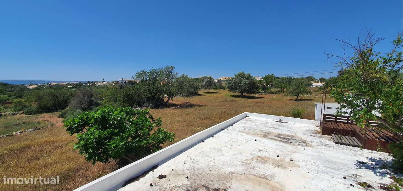 Terreno com vista de mar com área de construção-18