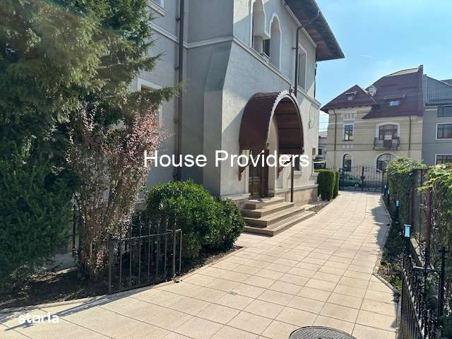 Ultracentral, vila deosebita-2