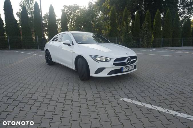 Mercedes-Benz CLA - 26