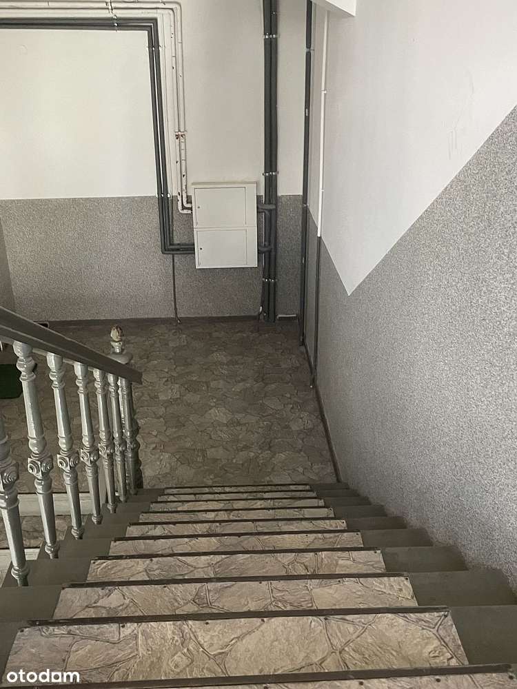 Na sprzedaż przestronne i luksusowe mieszkanie w samym sercu Lubania-18