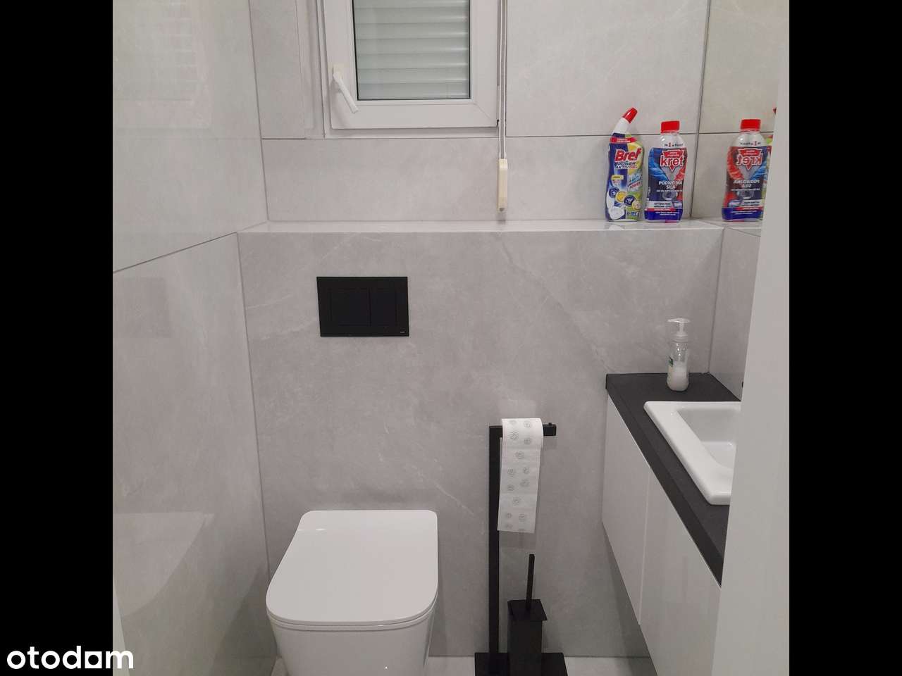 Komfortowy dom w zabudowie szeregowej.-8