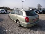 Toyota Avensis 1.6 VVT-i Terra - 3