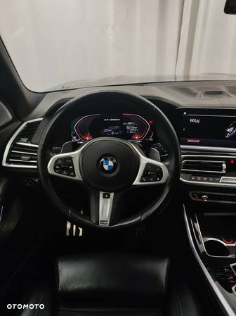 BMW X7 - 16