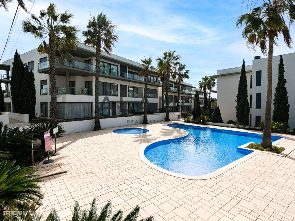 Fabuloso Apartamento T3 com vista mar-14