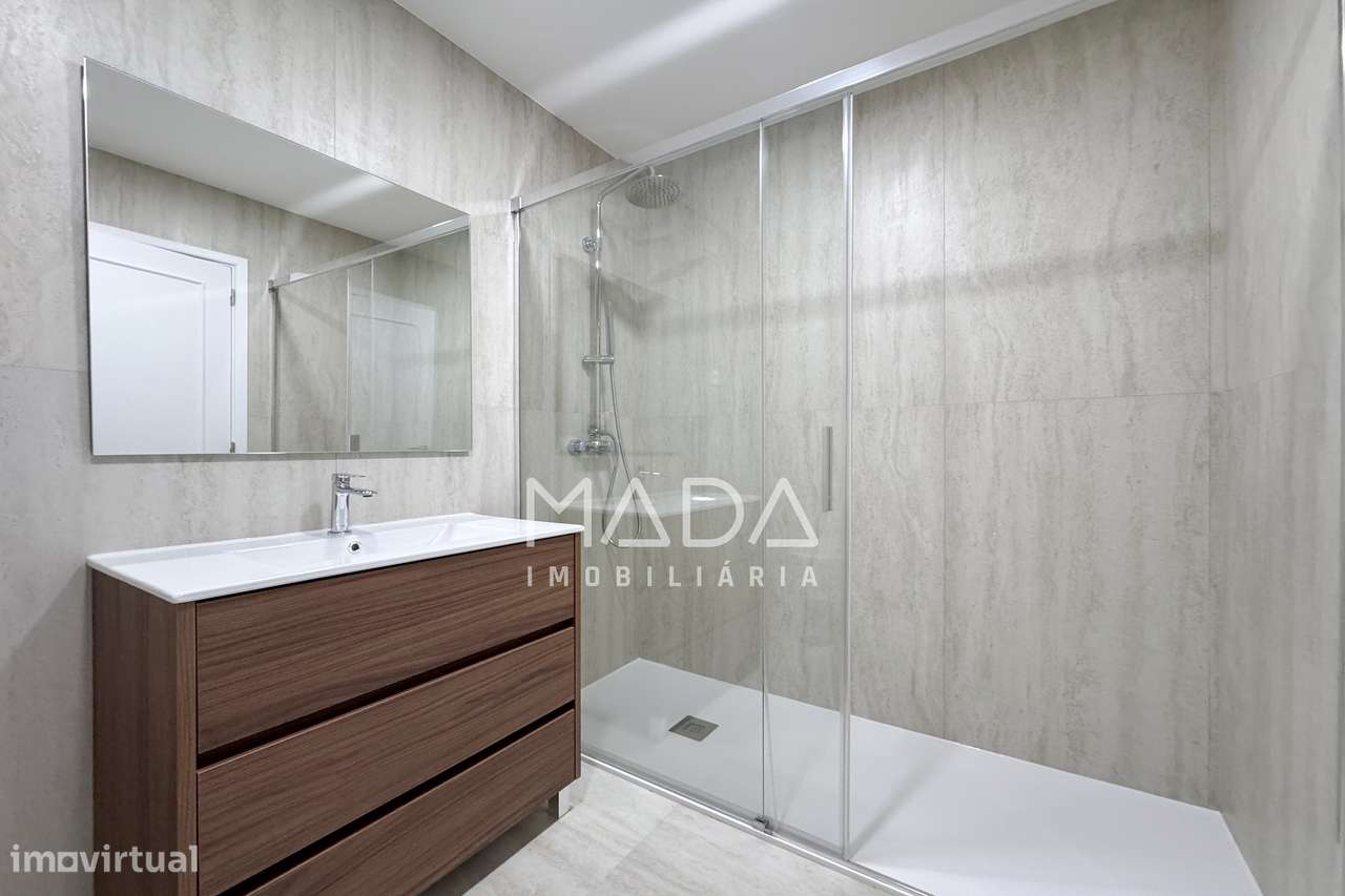 RENOVADO Apartamento T3 (último piso) c/garagem em Lamaçães, Braga-10