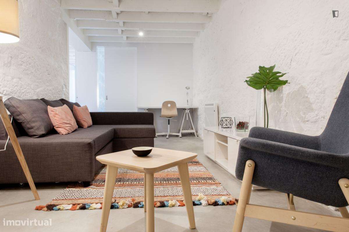 Apartamento com 3 quartos - localizado em Cedofeita Porto - Grande imagem: 5/43