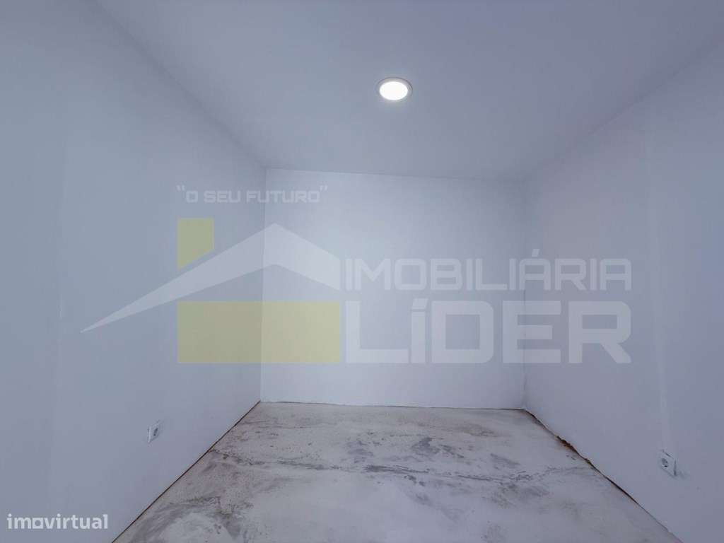 Excelente Oportunidade de Investimento na Ventosa Torres Vedras.-8
