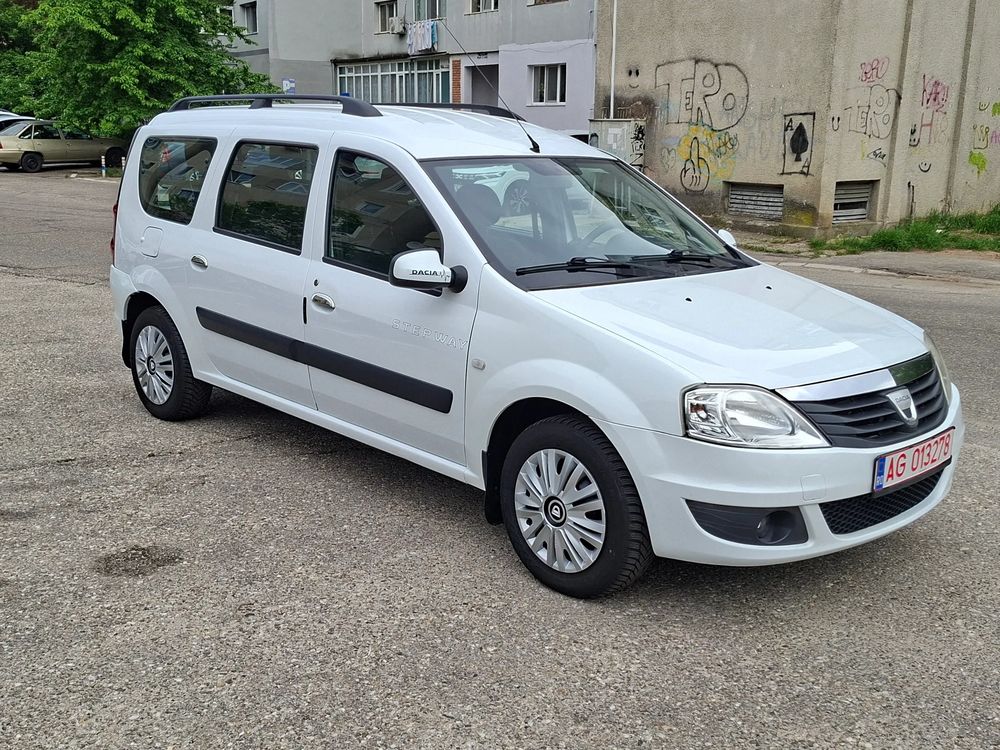 Dacia Logan 1.5 dCi Laureate 2010