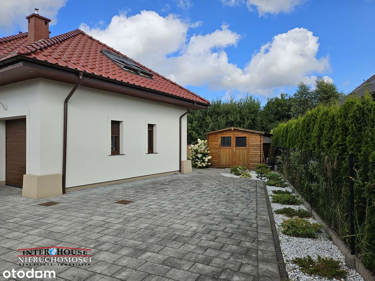 Wolnostojący dom z pięknie zagospodarowaną działką, ul. Gruszkowa-15