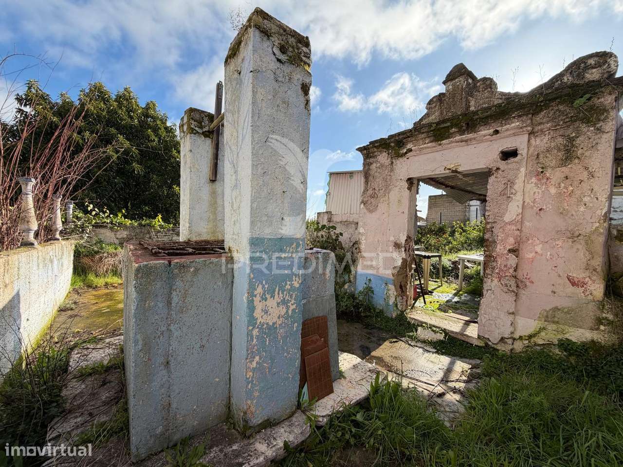 Moradia para Recuperação com Elevado Potencial de Rentabilidade no...-23