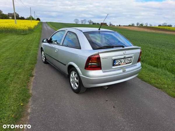 Opel Astra - 3