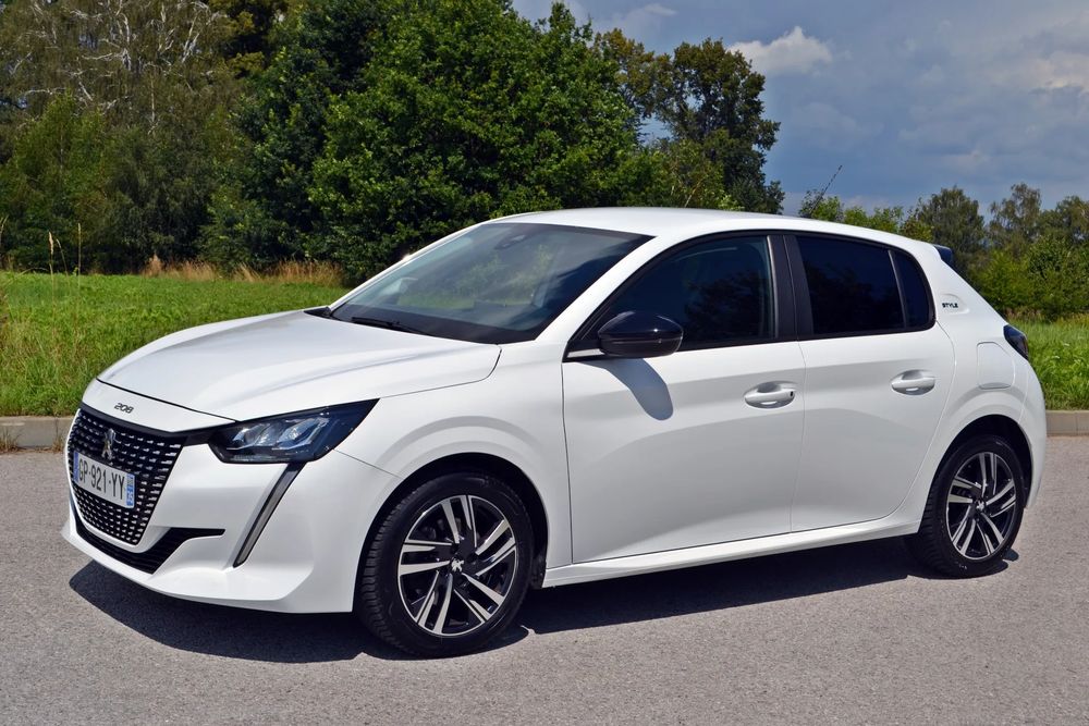 Peugeot 208 II (2019-) 2023