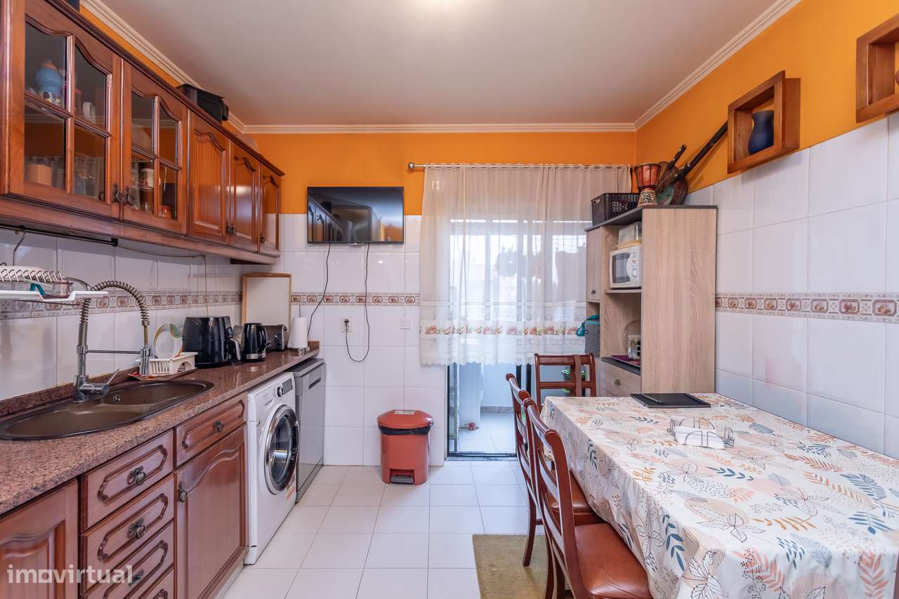 Excelente T2 na Tapada das Mercês-8