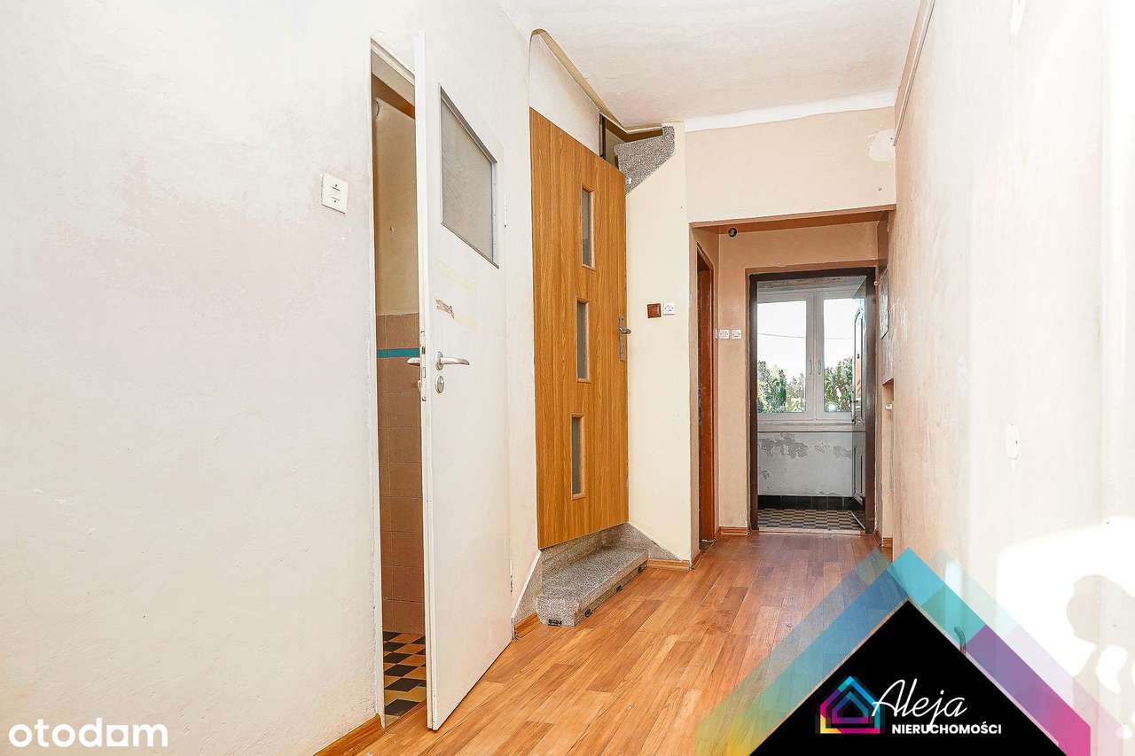 Dom w komfortowej lokalizacji.Częstochowa 1000-lecie-7