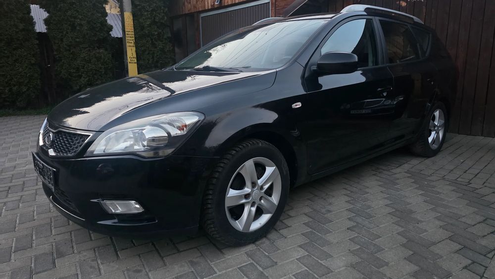 Kia Ceed I [2007 - 2012] 1.6 CRDi 128 Dream-Team Edition 2012
