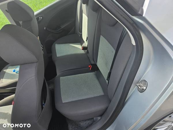Seat Ibiza 1.4 16V Reference - 5
