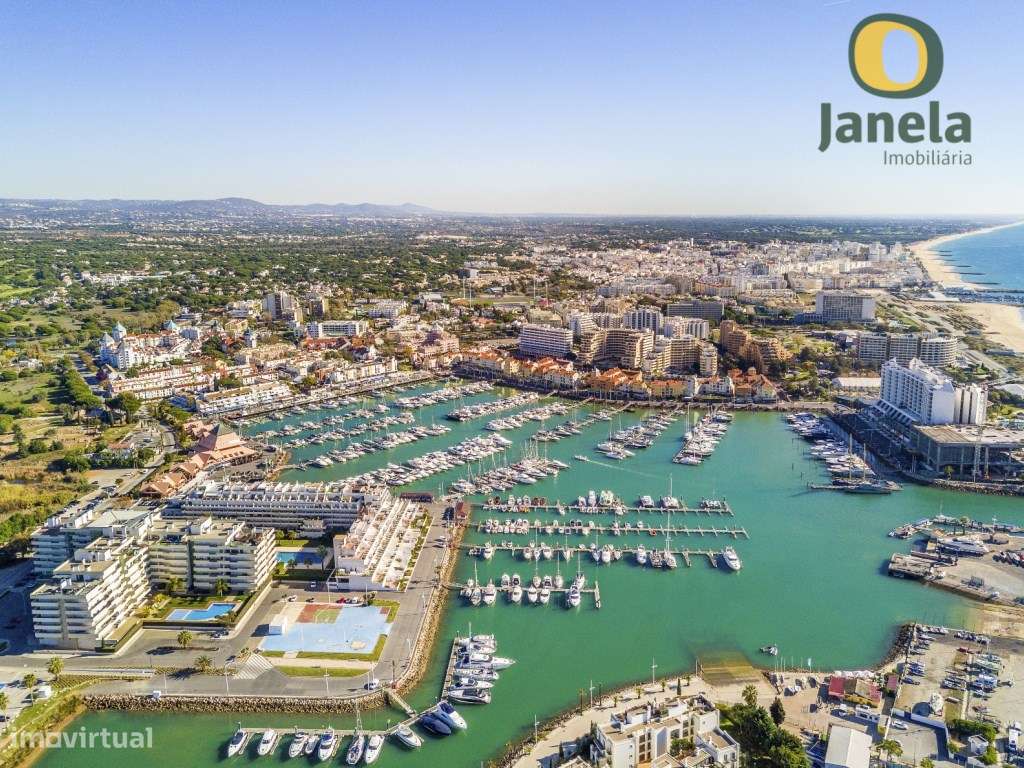 Moradia de Luxo em Vilamoura, junto ao prestigiado Old Course - Grande imagem: 5/7