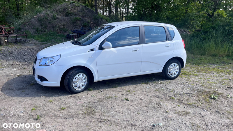 Chevrolet Aveo - 3